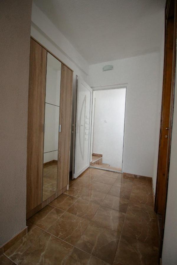 Apartments Station Konjic Bagian luar foto