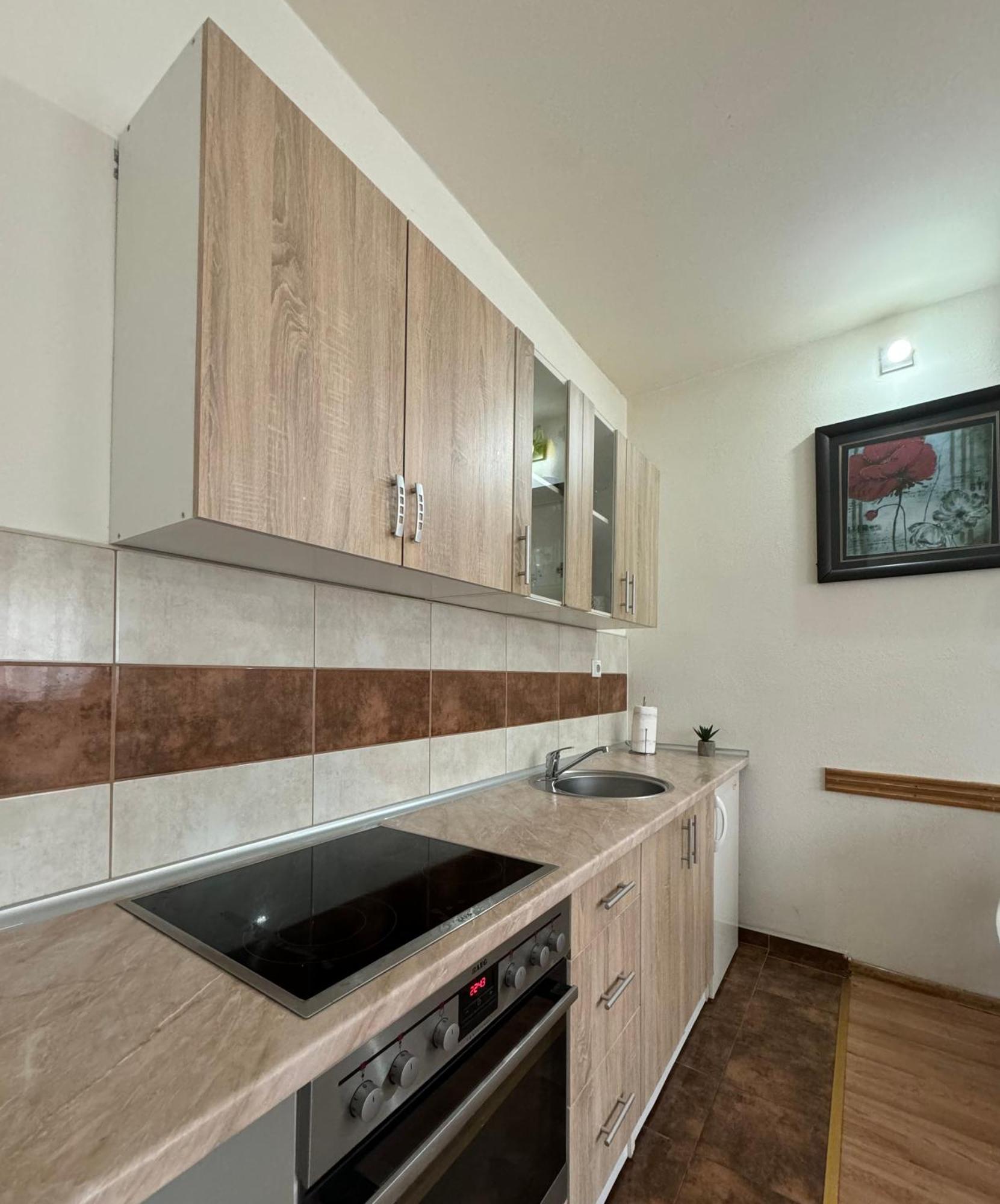 Apartments Station Konjic Bagian luar foto