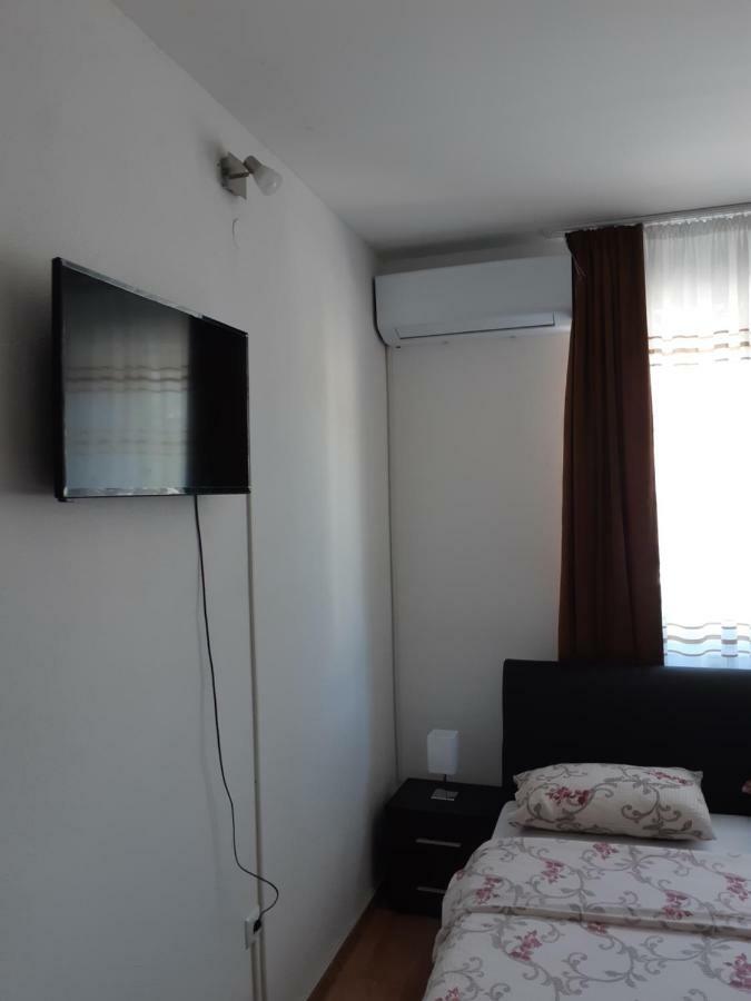 Apartments Station Konjic Bagian luar foto
